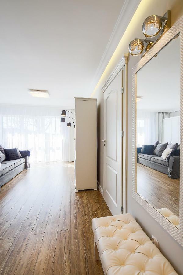 Apartament Paryski Miedzyzdroje Exterior photo